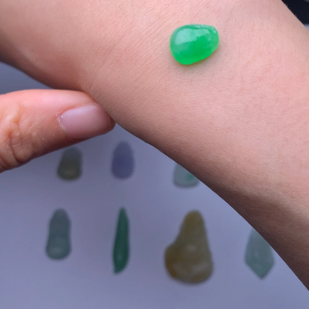 定制翡翠未镶嵌缅甸翡翠A货貔貅