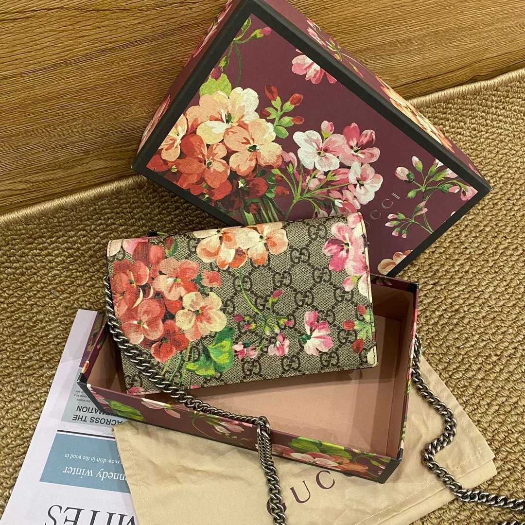 95新 GUCCI/古驰 花卉woc链条包