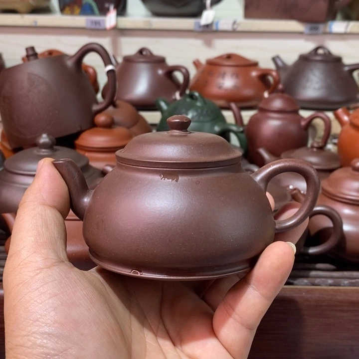 洪***渠茶壶紫砂精工制作