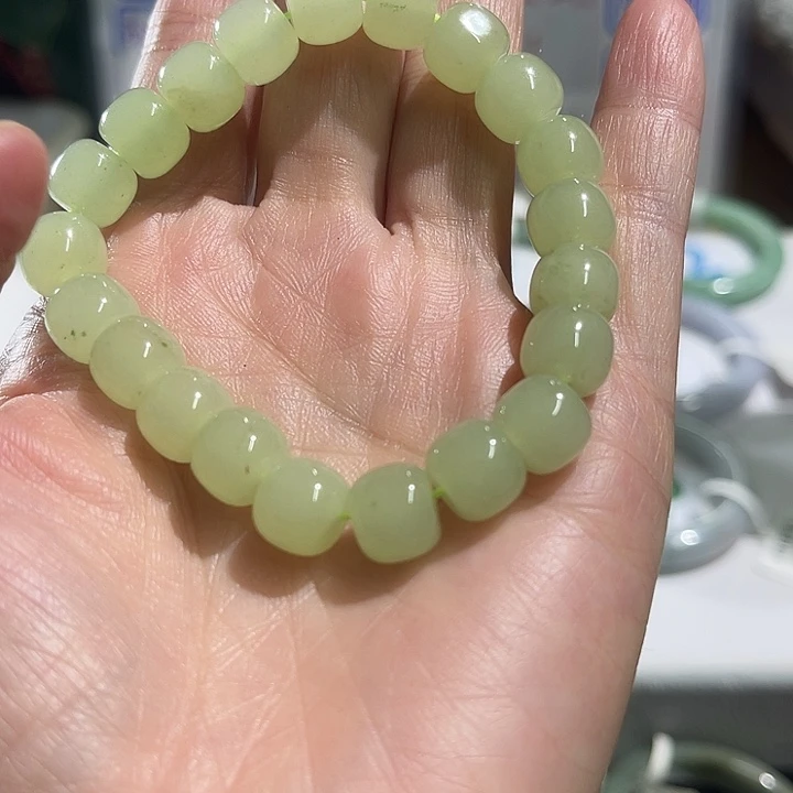 翡翠未镶嵌手镯纯天然缅甸翡翠手镯