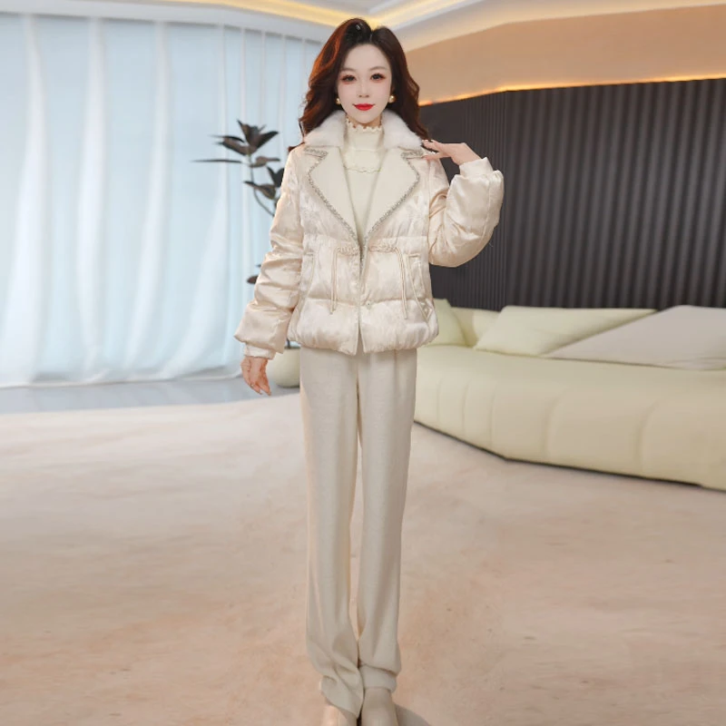 【羽绒服】冬季时尚修身休闲女神范显瘦减龄百搭羽绒服套装