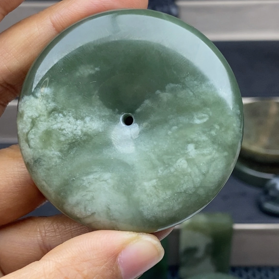 和田玉颈饰未镶嵌忆**城