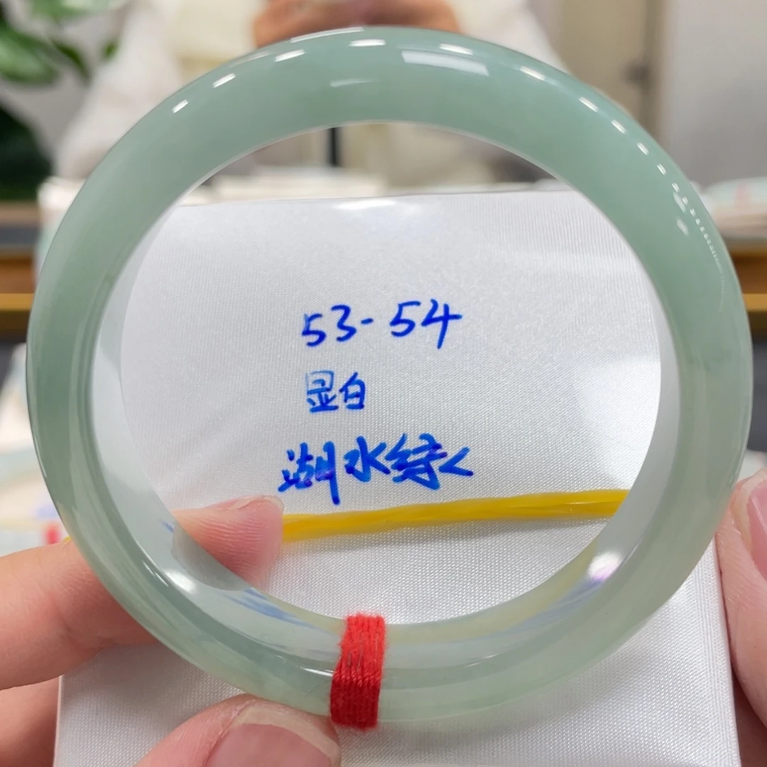 翡翠未镶嵌手镯翡翠