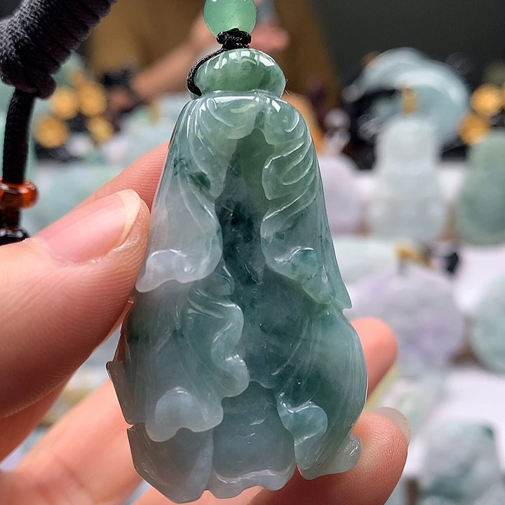 翡翠未镶嵌颈饰百财卡厚16+