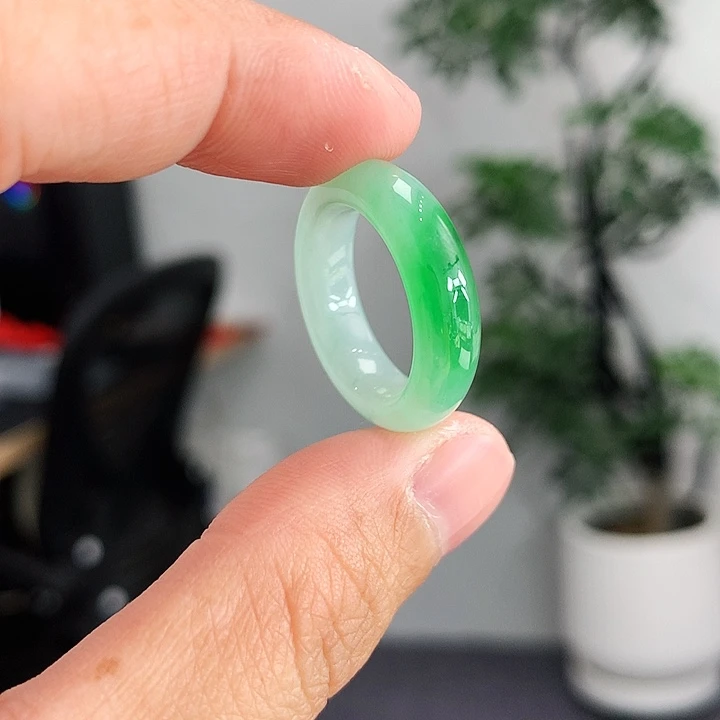 翡翠未镶嵌戒指11-12号