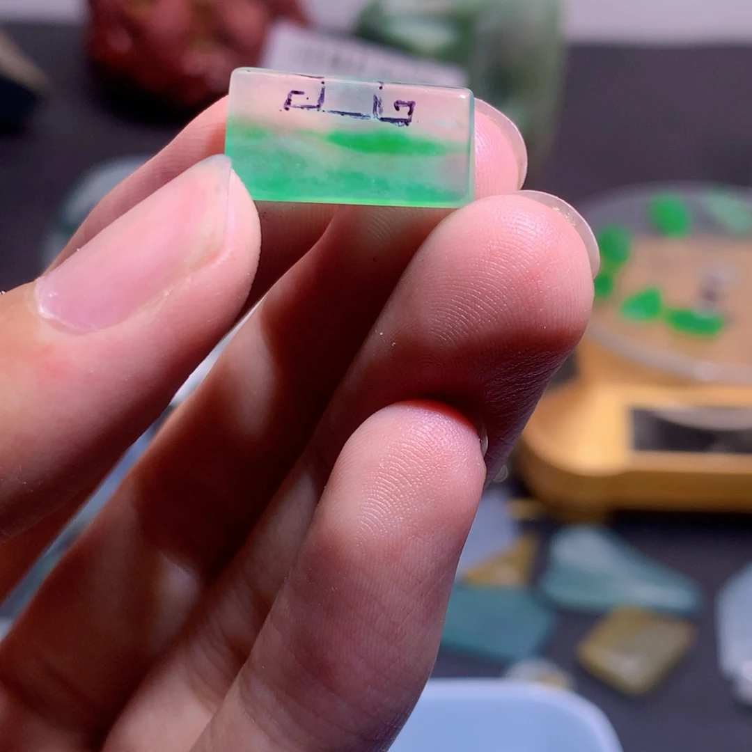 未镶嵌定制翡翠翡翠