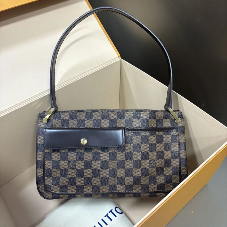 95新/路易威登/C5435230686/[251228CZ02]