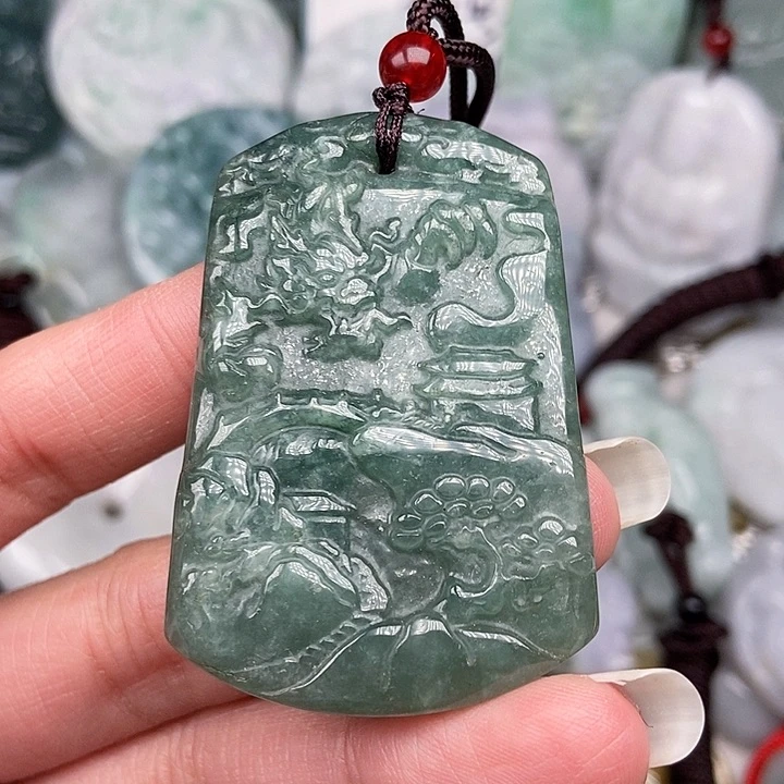 颈饰未镶嵌翡翠翡翠