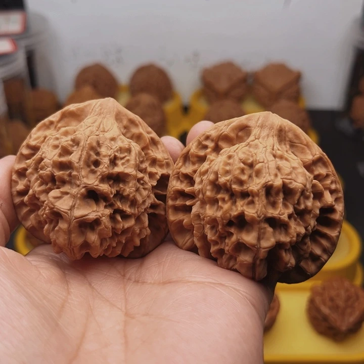 把件文玩核桃罡把件文玩核桃