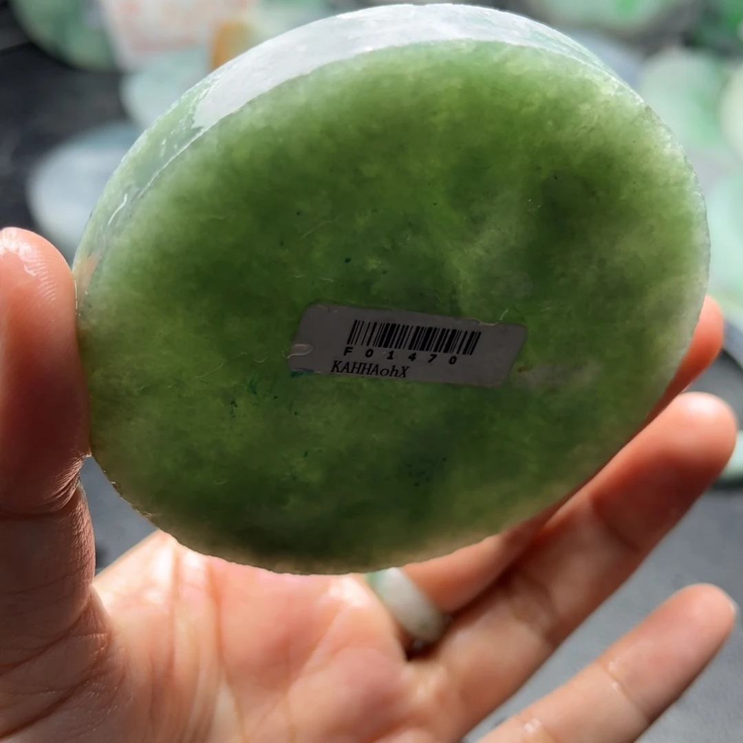 未镶嵌翡翠手镯定制翡翠