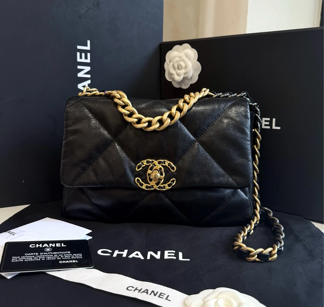 99新 Chanel/香奈儿 黑金19bag 链条包 带保卡 99新/4629
