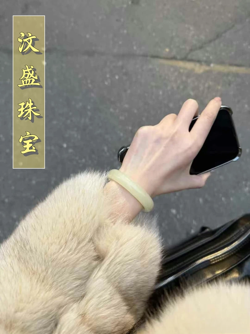 天然辰砂天然辰砂【汶盛】精美文玩手镯H-0052