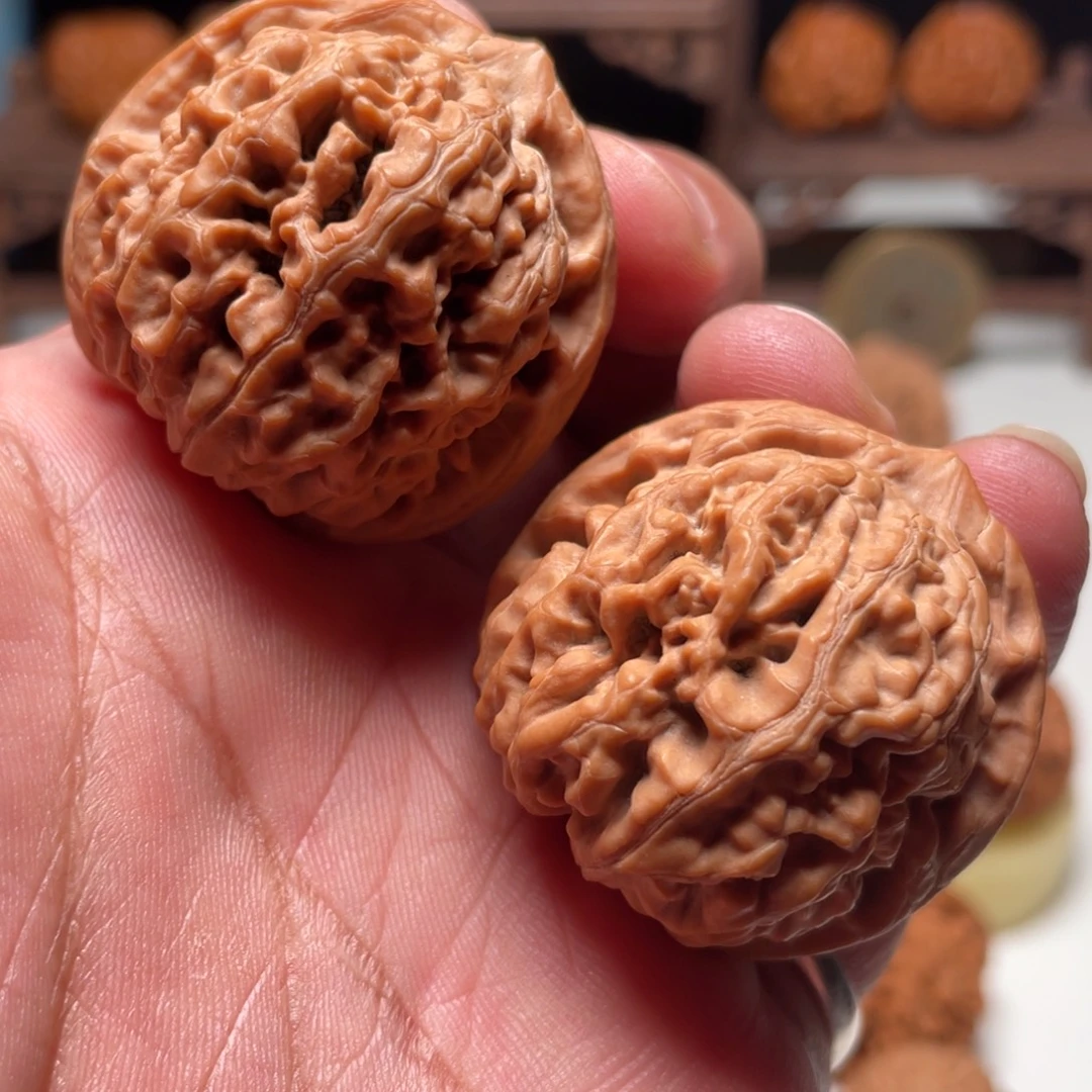 文玩核桃吊坠凤凰台