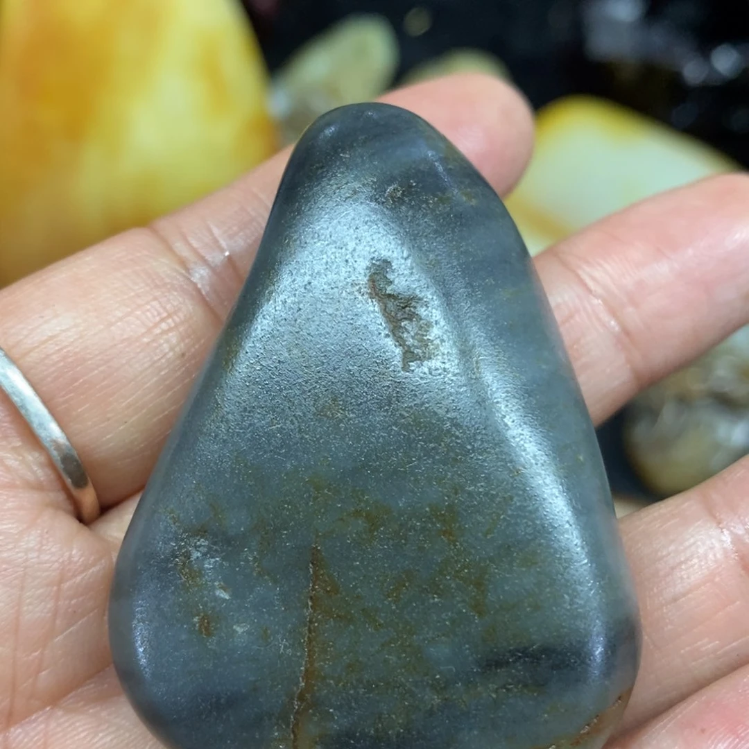 未镶嵌和田玉（糖玉）挂件