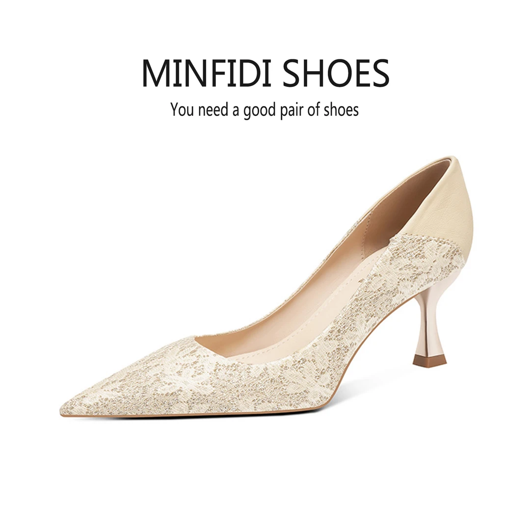 春季细跟高跟鞋闪耀尖头高跟鞋时尚浅口细跟秋季女鞋轻奢