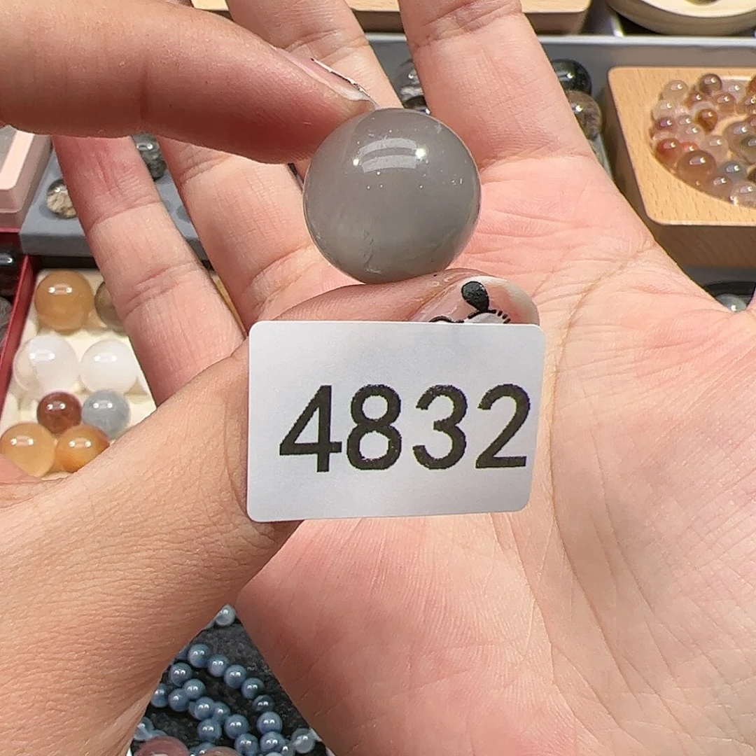 大型摆件（非配饰）未镶嵌水晶