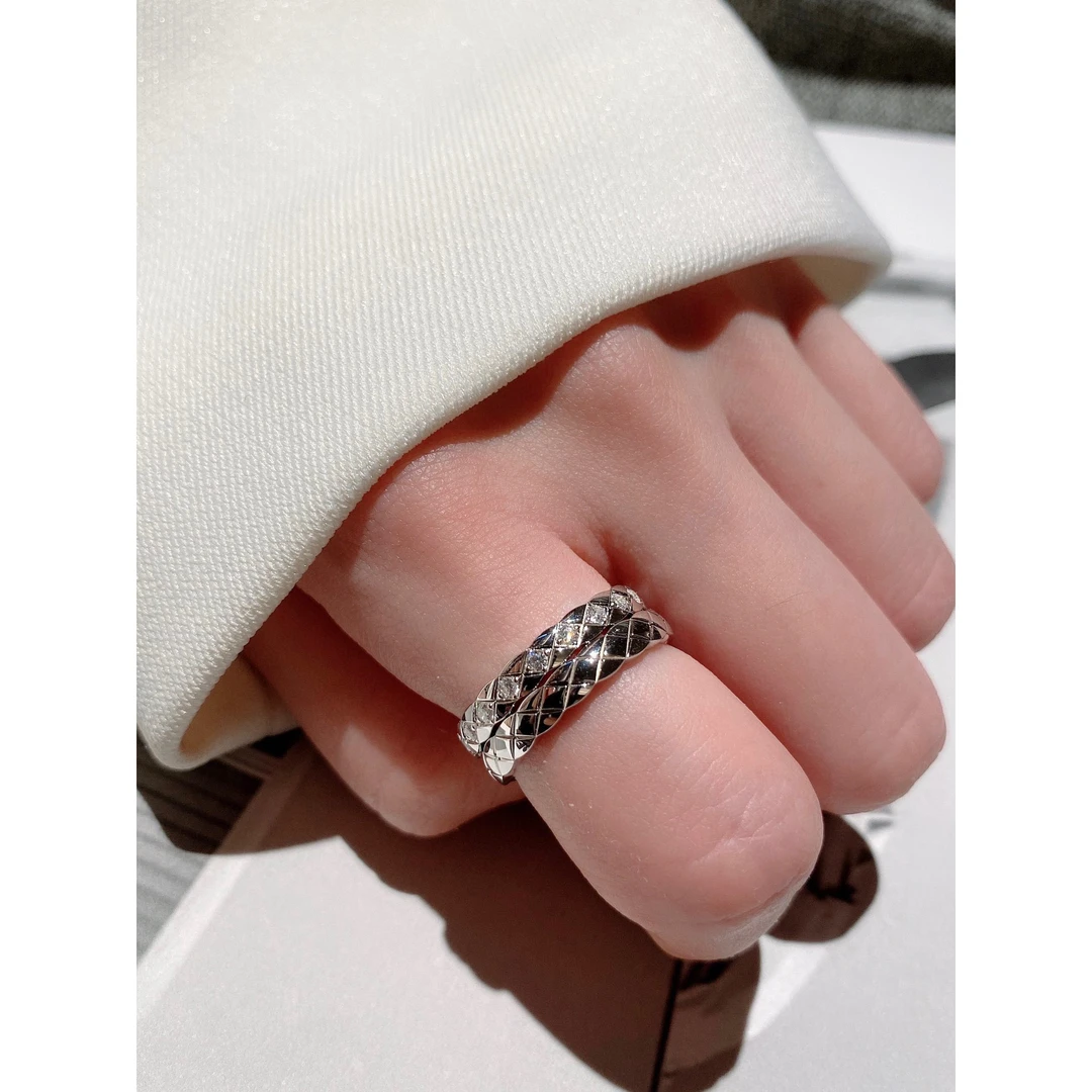 《心新》【V金版本】 CH10-2 超窄菱格细款《菱格无钻》 围巾 镶嵌钻