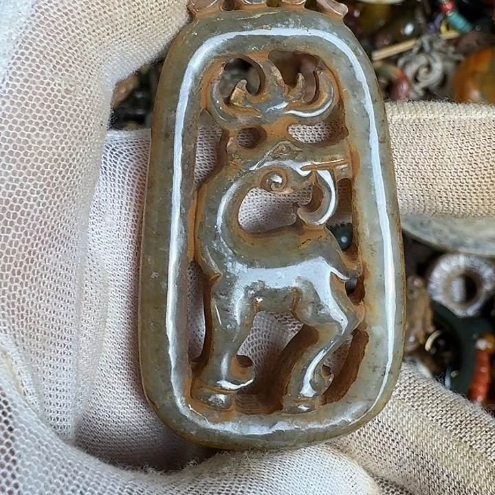 和田玉未镶嵌挂件