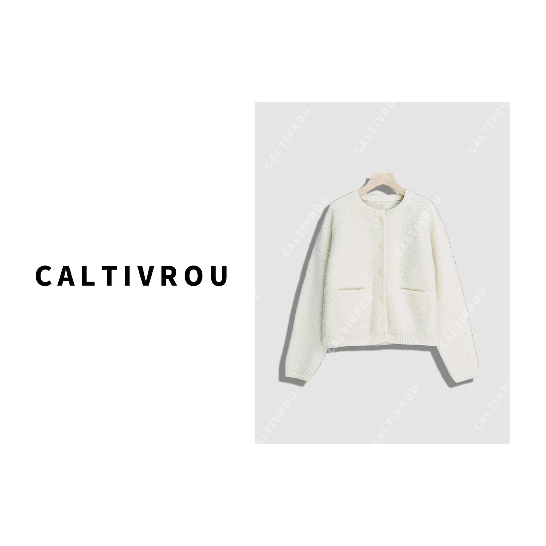 Caltivrou【媛媛】圆领羊羔毛休闲百搭针织衫-Y18945