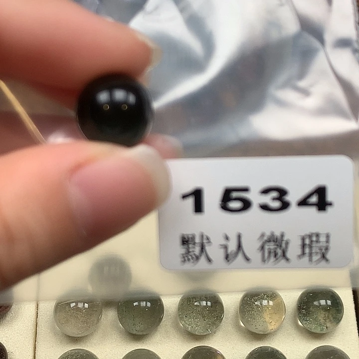 霜***迟颈饰未镶嵌水晶水晶