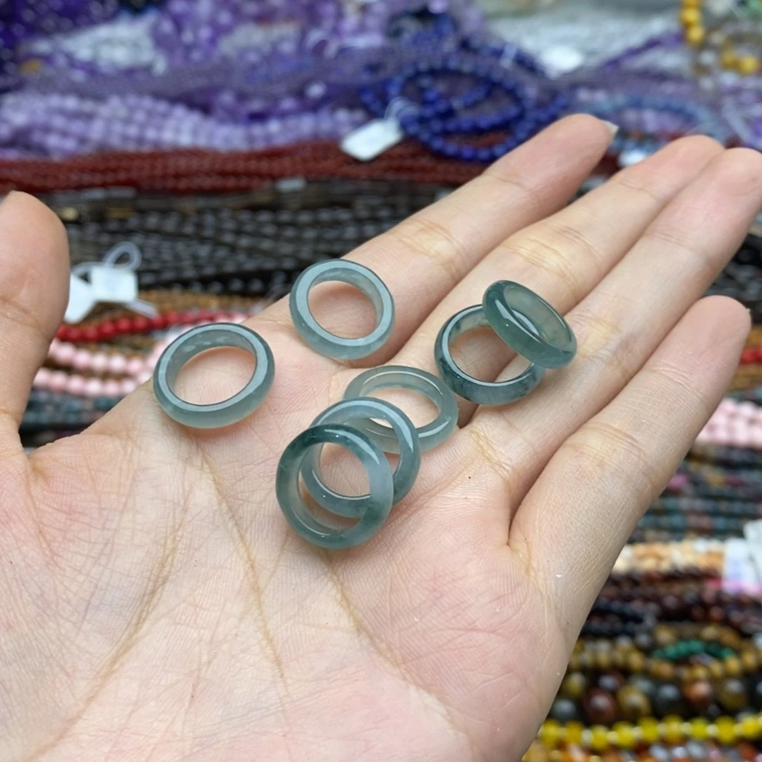 玛瑙/玉髓未镶嵌珠宝半成品一个天然10×15mm蓝水翡翠跑环