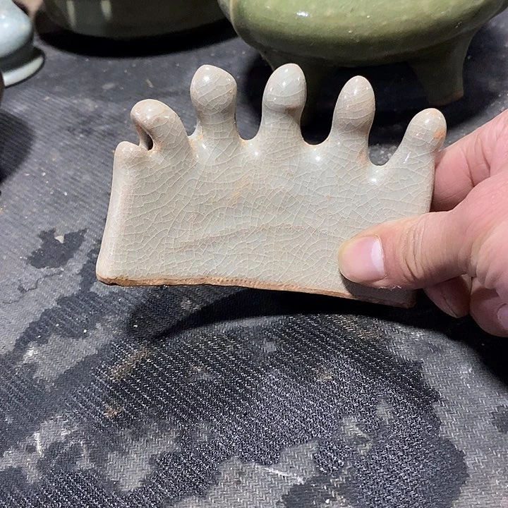 手工艺品琉璃广**山龙泉青瓷龙永图杯书画