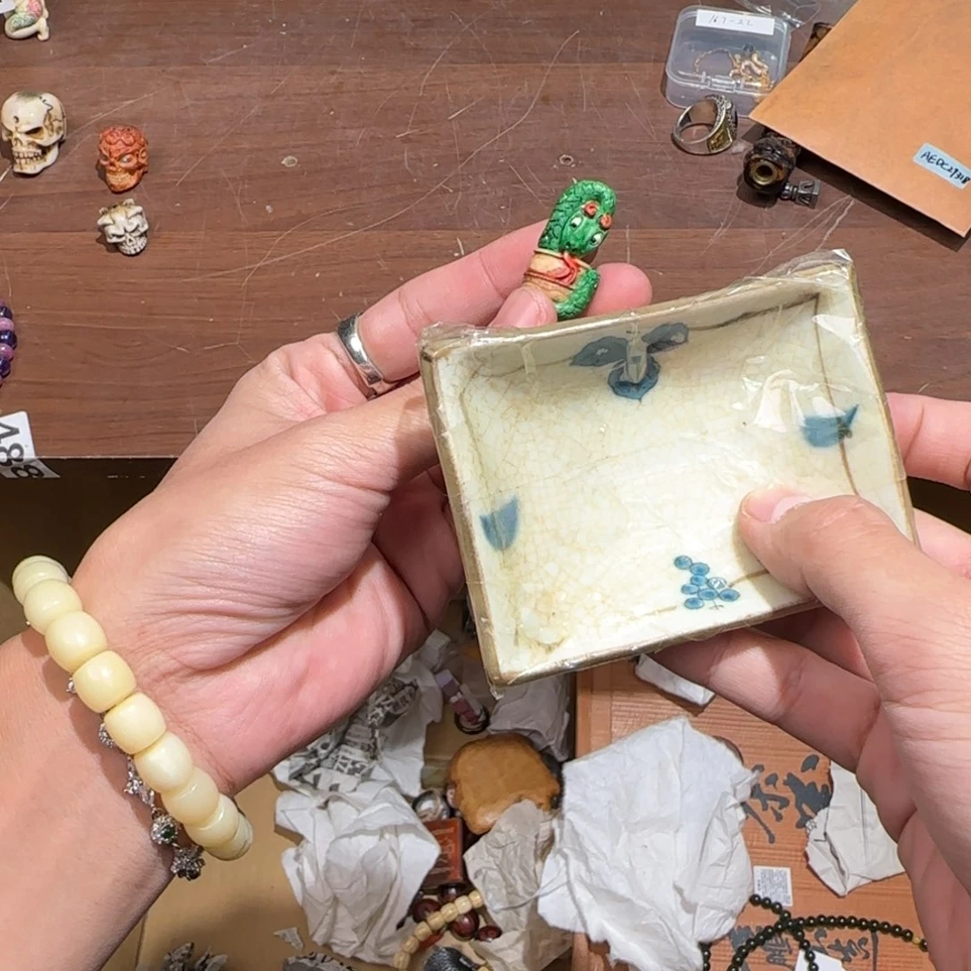 大***学陶瓷孤品单件车里拍