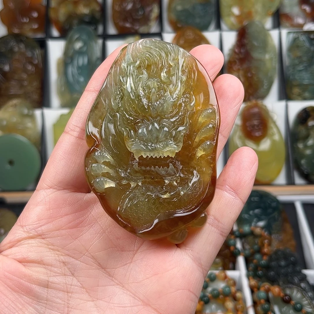 蛇纹石玉颈饰未镶嵌贵*哥