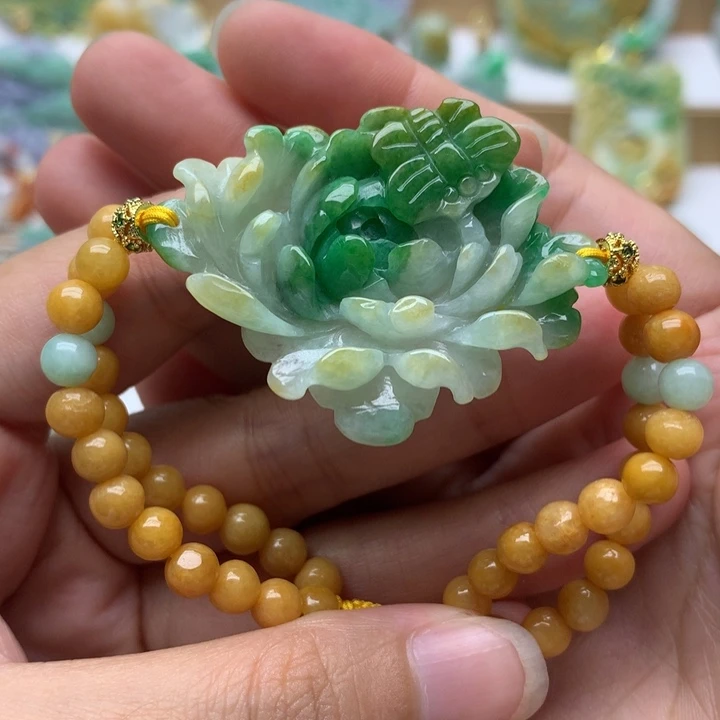 颈饰未镶嵌翡翠翡翠