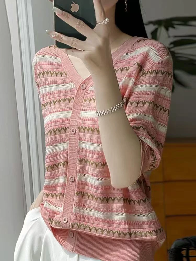 楠楠右3-2上135款短袖