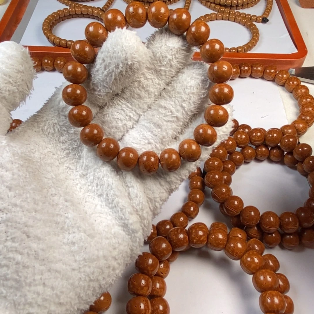 洪***涛桃核手串1.30000000000