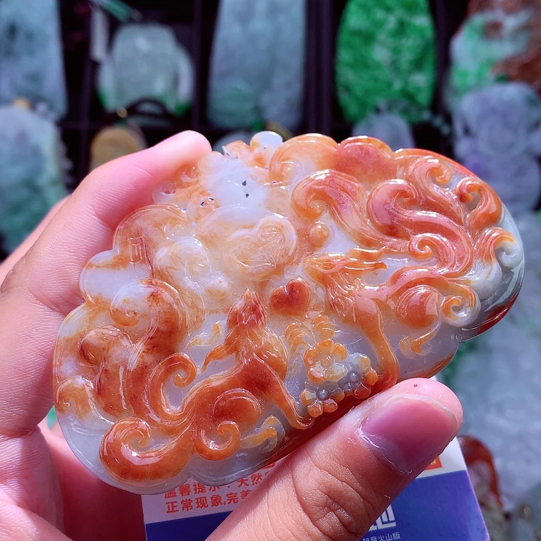 颈饰未镶嵌翡翠天然