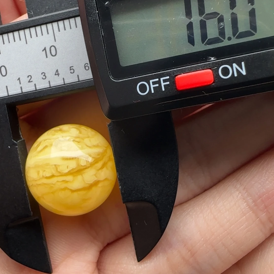 蜜蜡未镶嵌裸石虎皮圆珠