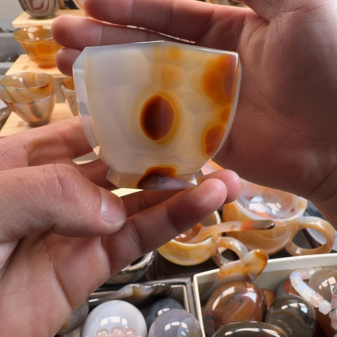 一***缘玛瑙/玉髓未镶嵌茶杯
