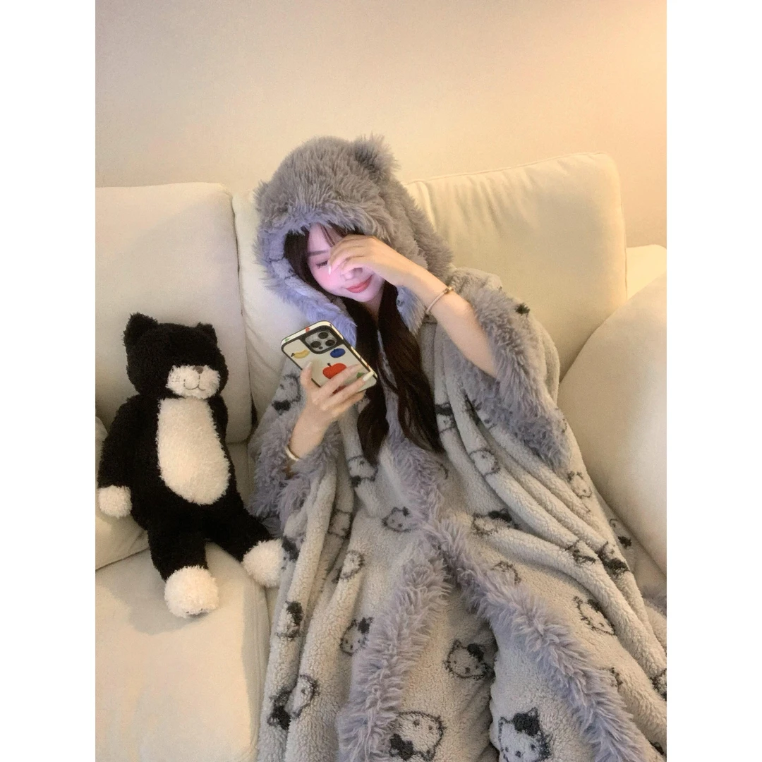 卡通可爱珊瑚绒睡衣少女秋冬季2025加厚连帽家居服睡袍套装可外穿