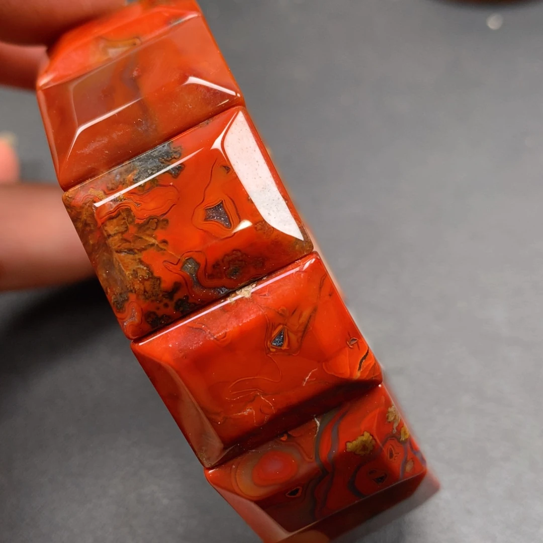 未镶嵌颈饰玛瑙/玉髓s****?