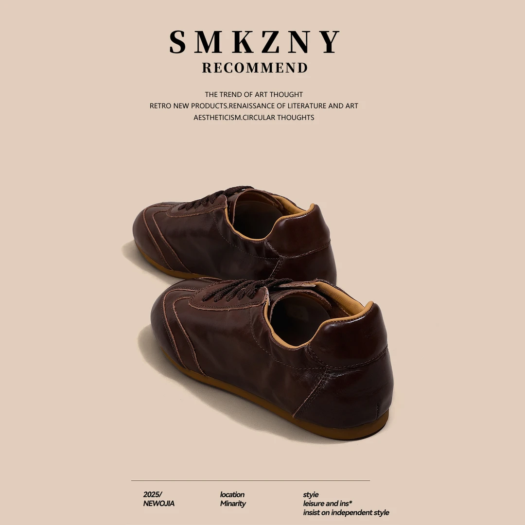 美拉德方头德训鞋女2025秋季新款复古平底百搭时尚系带运动板鞋潮