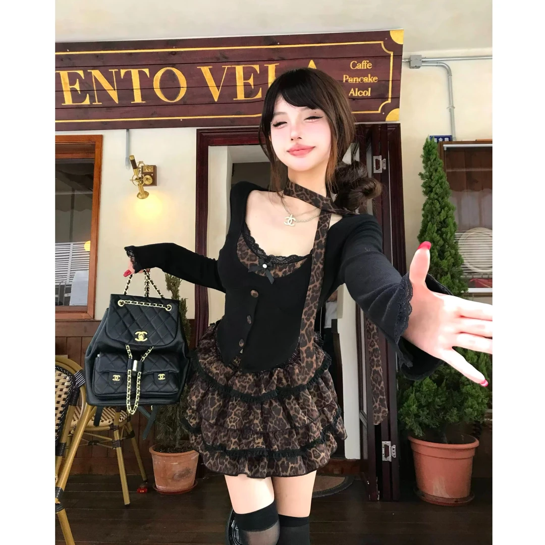 【小豹猫】纯欲辣妹套装春夏假两件蕾丝性感上衣蛋糕裙子小众两件套