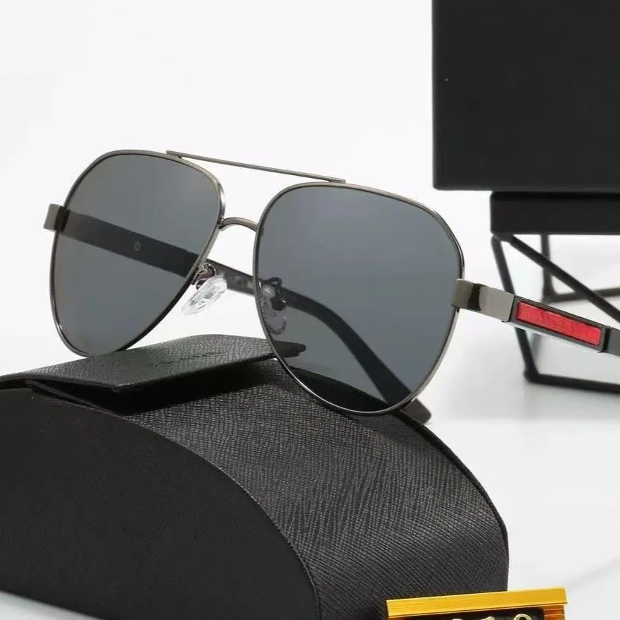 新品时尚简约百搭墨镜男女同款