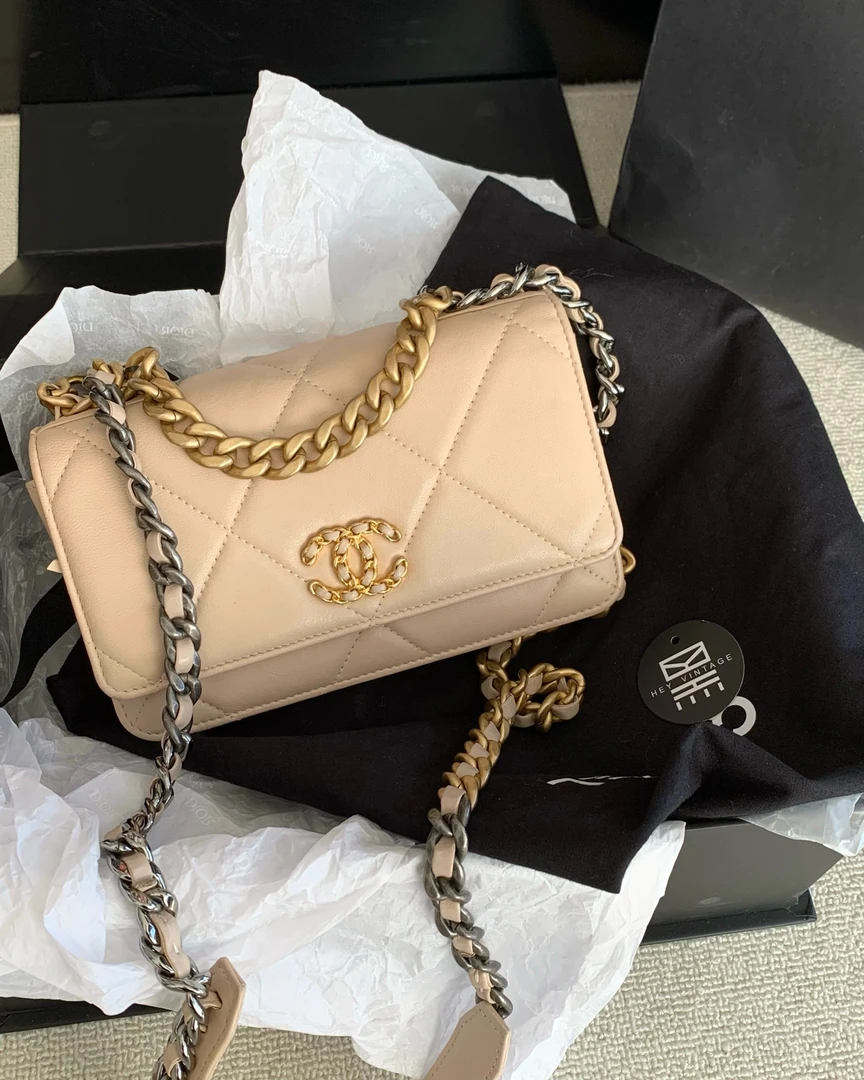 95新 Chanel/香奈儿  奶茶色19bag woc包 17845090