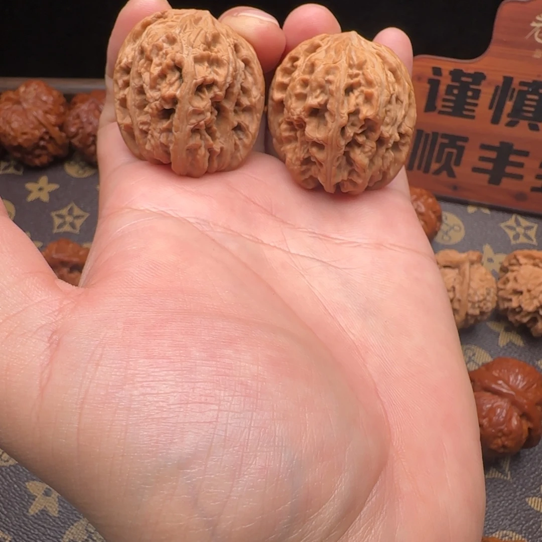 文玩核桃把件大云沟