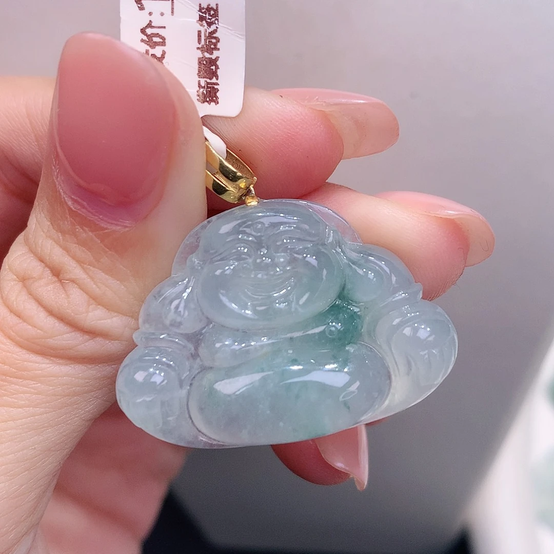 颈饰18K金镶嵌翡翠冰飘花佛公