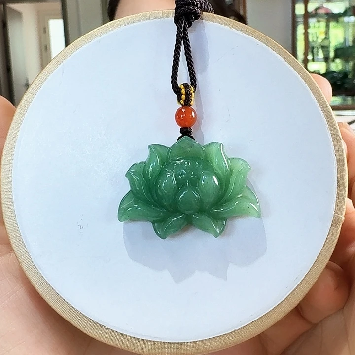 密玉（石英质玉）未镶嵌颈饰