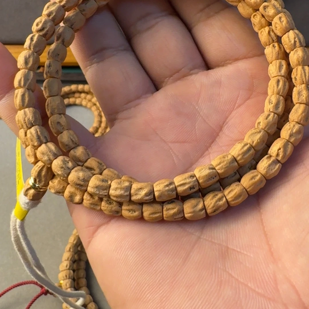 小***怪柏香籽/百香籽吊坠