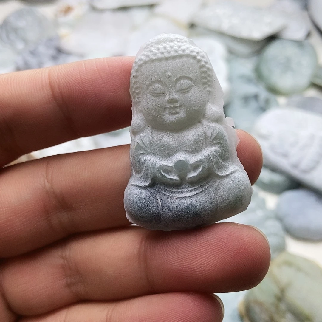 定制翡翠未镶嵌天然翡翠