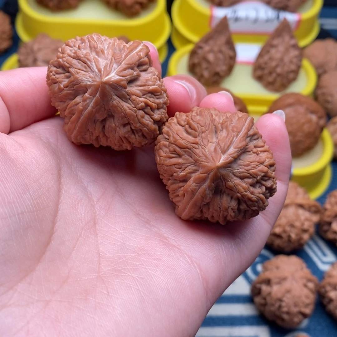 派***牙把件文玩核桃大蒜头尺寸37