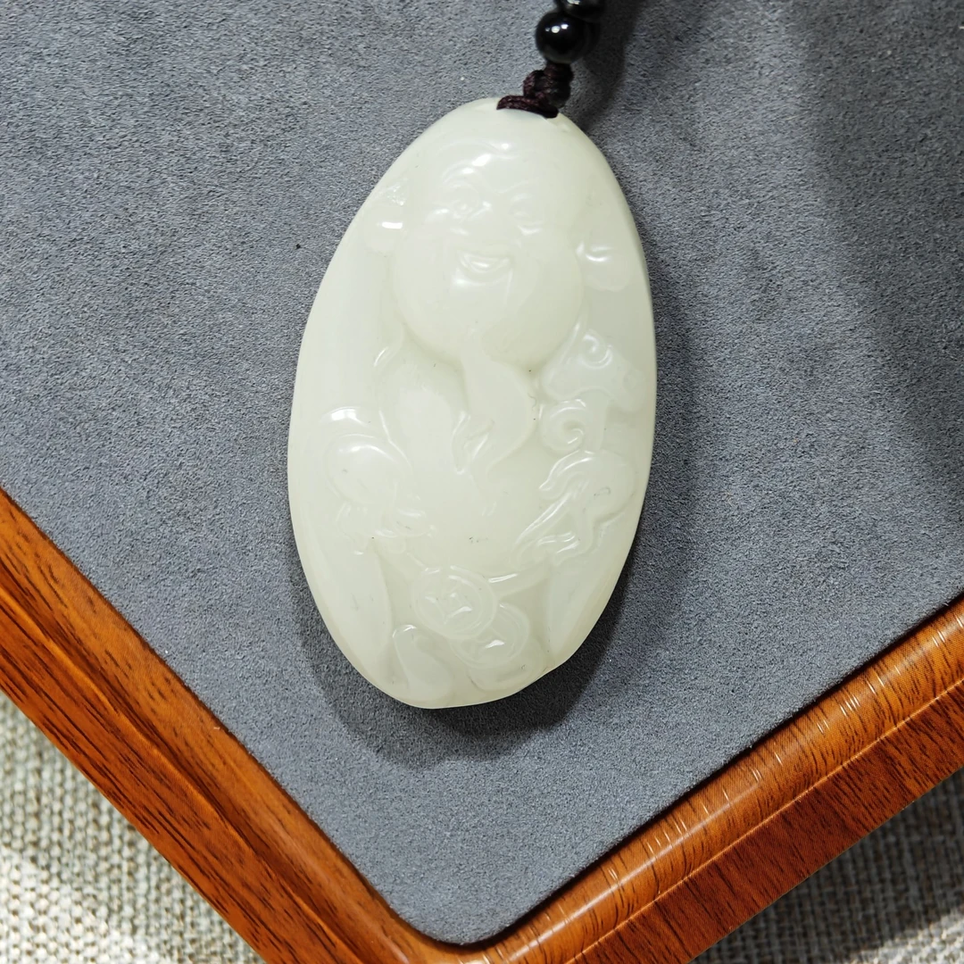 和田玉白玉大米神颈饰