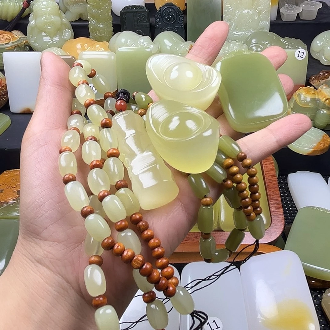 铻***昂时尚潮流百搭款的吊坠