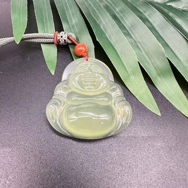 杨记爆品岫玉精品佛公吊坠多样性发货