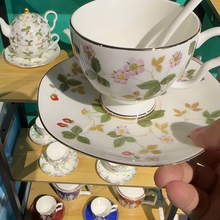 杯碟勺杯碟勺杯碟勺